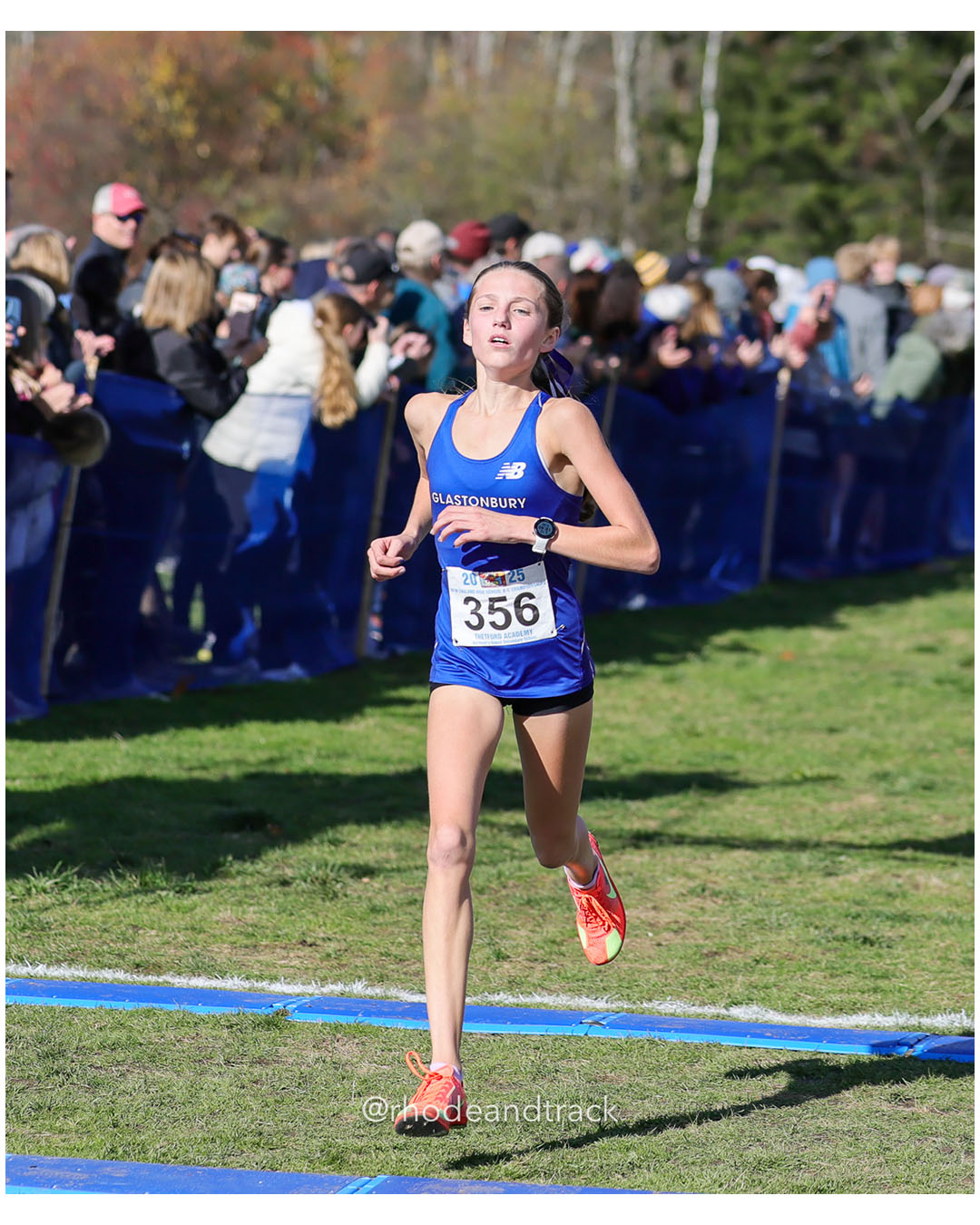 Lauren Parrett, Glastonbury High School, P3, 18:40.73 - New England Cross Country State Championship - Thetford Vt - November 8, 2025 File: ./dir-1-Girls-Championship/251108-2025-New England-Cross-Country-Championships-Thetford-VT-205-296A3749.jpg Lauren Parrett, Glastonbury High School, P3, 18:40.73 - New England Cross Country State Championship - Thetford Vt - November 8, 2025 – 202…